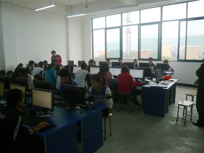src=http://b26.photo.store.qq.com/http_imgload.cgi?/rurl4_b=fa0bcaa97a94b76838140971e05f788868ee25abc84392374cc680250c9cc49d952e8e66f65148c5f69e4d735be55c4c9579ee46cfebf57aa1f4d2e708640f101a9d6f2f687d871bddd8717b5c22a8a41a6e1a28&a=26&b=26